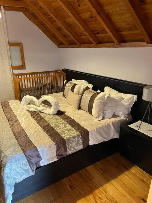Waves Song - Cottage Porto Moniz Bagian luar foto