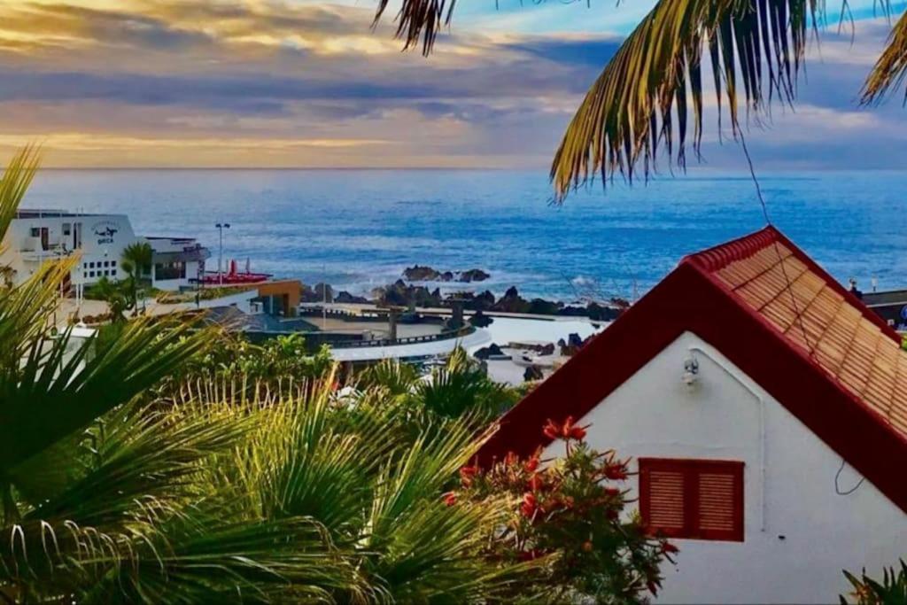 Waves Song - Cottage Porto Moniz Bagian luar foto