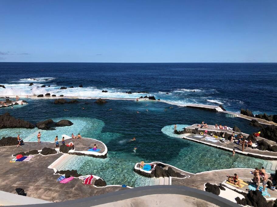 Waves Song - Cottage Porto Moniz Bagian luar foto