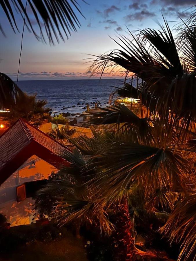 Waves Song - Cottage Porto Moniz Bagian luar foto
